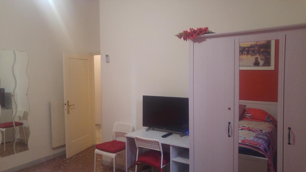 Happy Apartment Holidays Рим Екстериор снимка