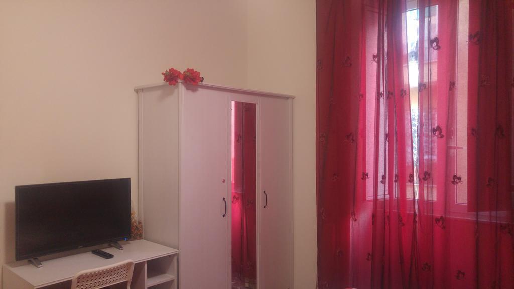 Happy Apartment Holidays Рим Екстериор снимка
