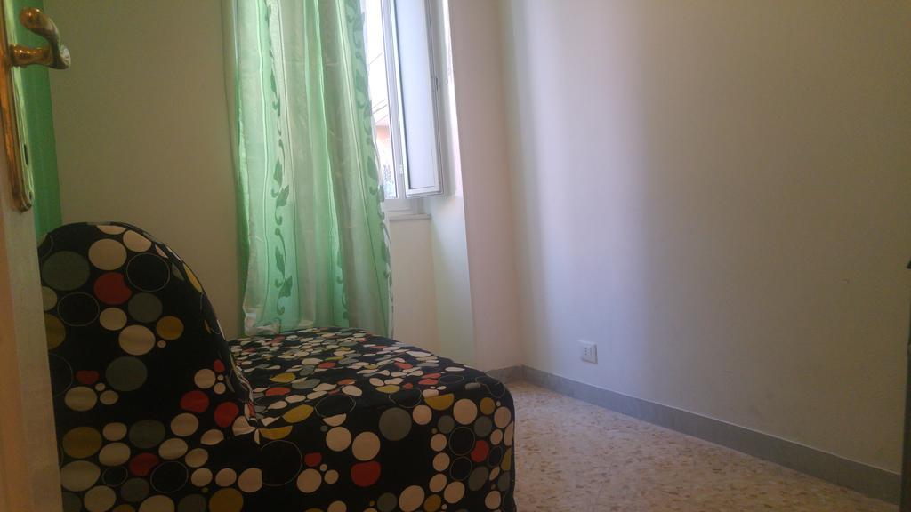 Happy Apartment Holidays Рим Екстериор снимка