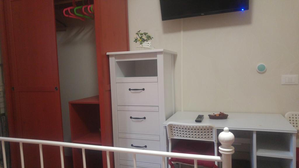 Happy Apartment Holidays Рим Екстериор снимка